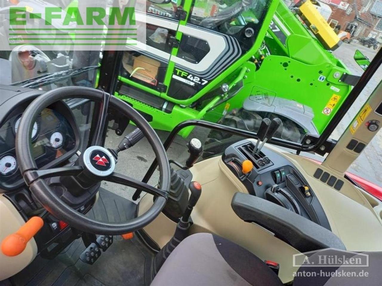 Traktor Türe ait Massey Ferguson mf4707 cab 4wd, Gebrauchtmaschine içinde ROSENDAHL (resim 9)