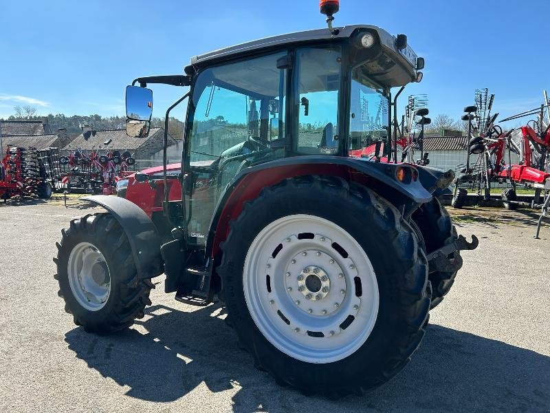 Traktor typu Massey Ferguson MF4707, Gebrauchtmaschine v JOSSELIN (Obrázek 4)