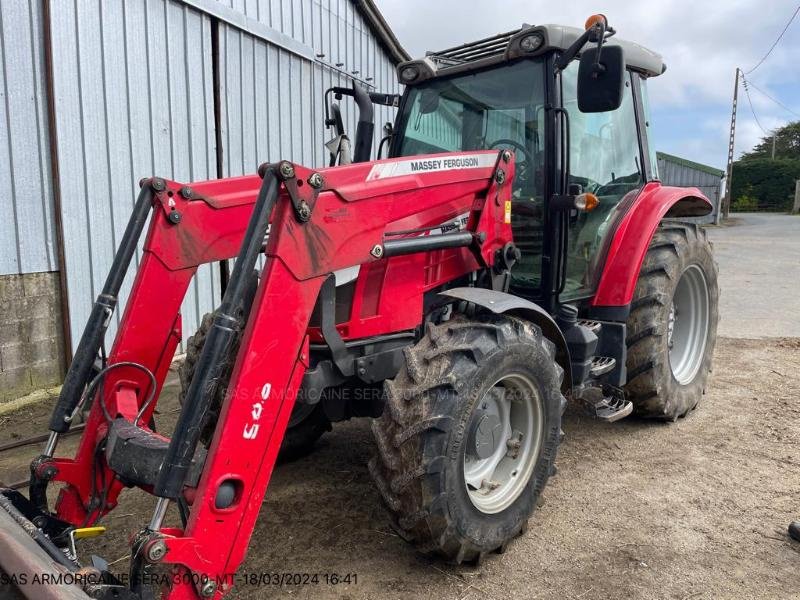 Traktor typu Massey Ferguson MF5610, Gebrauchtmaschine w BRIEC (Zdjęcie 1)