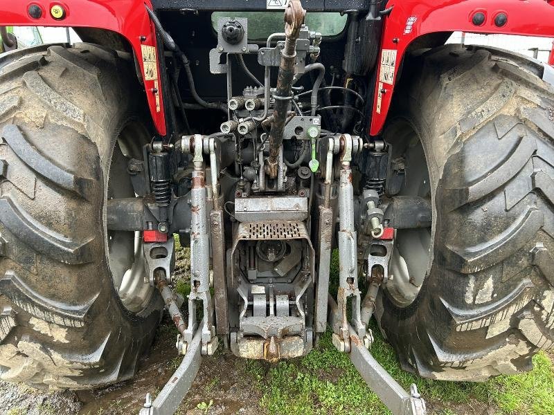 Traktor a típus Massey Ferguson MF5610, Gebrauchtmaschine ekkor: LANDIVISIAU (Kép 5)