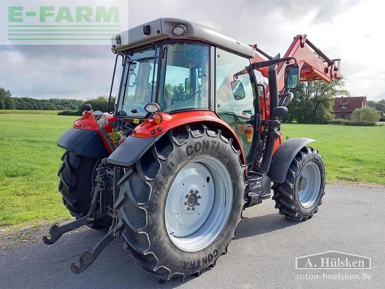 Traktor typu Massey Ferguson mf5611dyna4, Gebrauchtmaschine w ROSENDAHL (Zdjęcie 8)