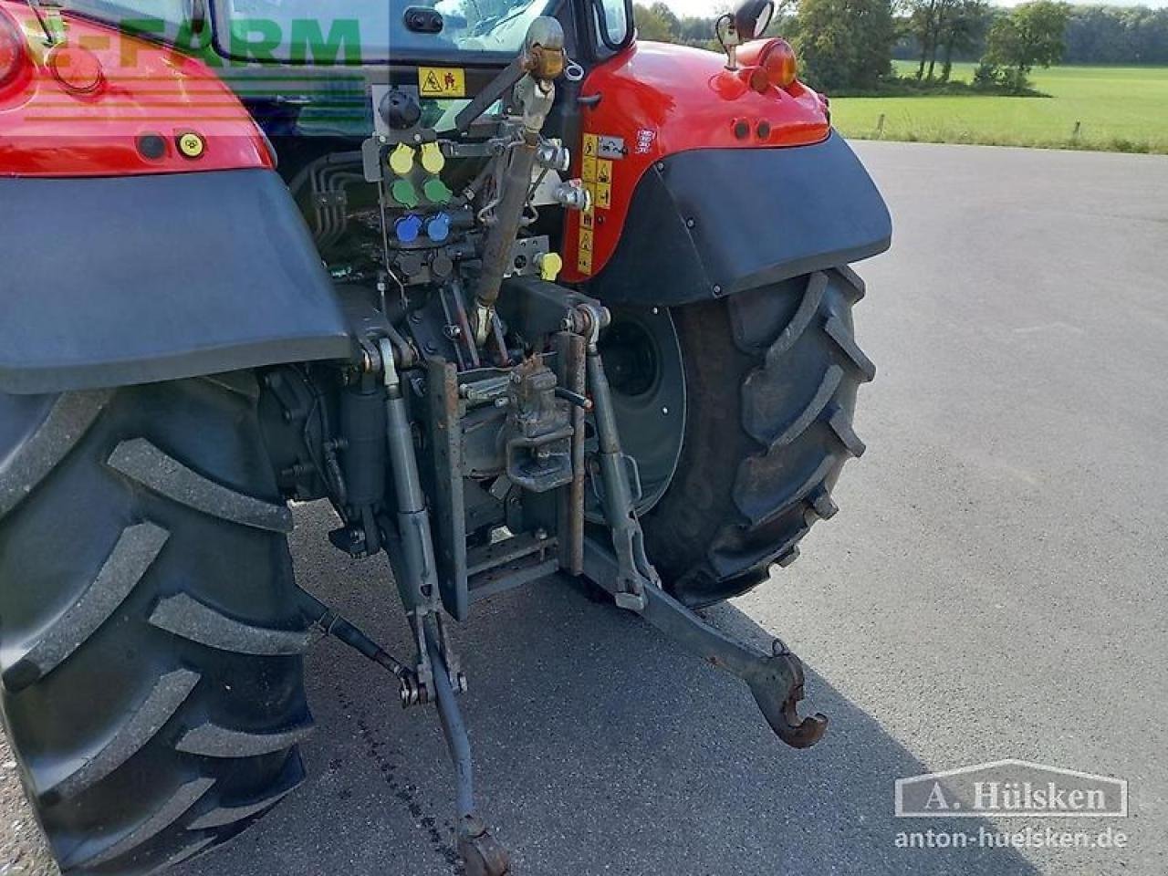 Traktor от тип Massey Ferguson mf5611dyna4, Gebrauchtmaschine в ROSENDAHL (Снимка 10)