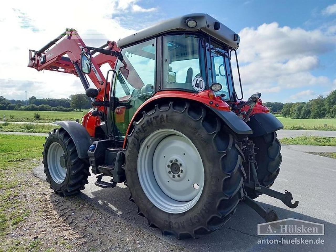 Traktor от тип Massey Ferguson mf5611dyna4, Gebrauchtmaschine в ROSENDAHL (Снимка 11)