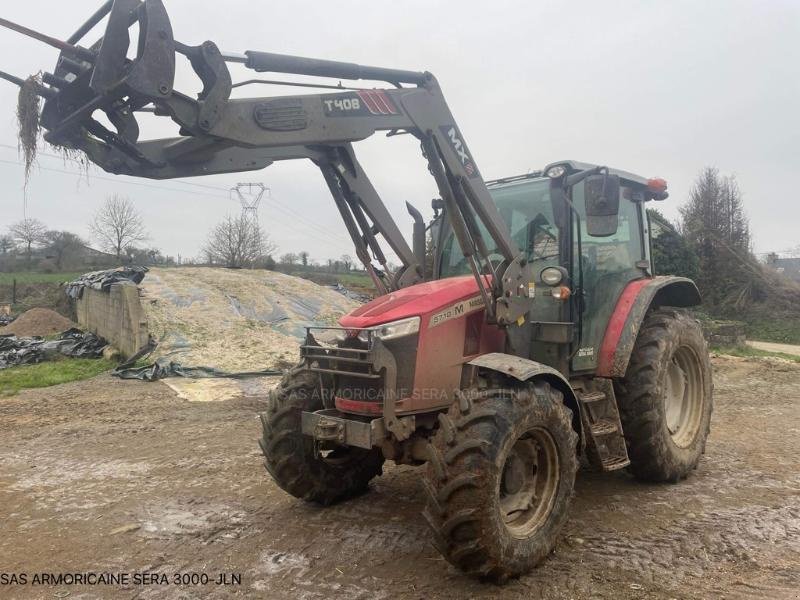 Traktor du type Massey Ferguson MF5710M Cab, Gebrauchtmaschine en LANDIVISIAU (Photo 1)