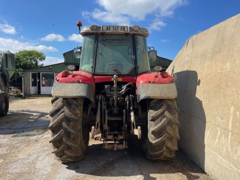 Traktor типа Massey Ferguson MF6465, Gebrauchtmaschine в BRIEC (Фотография 3)