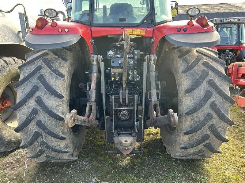 Traktor of the type Massey Ferguson MF6485, Gebrauchtmaschine in LANDIVISIAU (Picture 4)