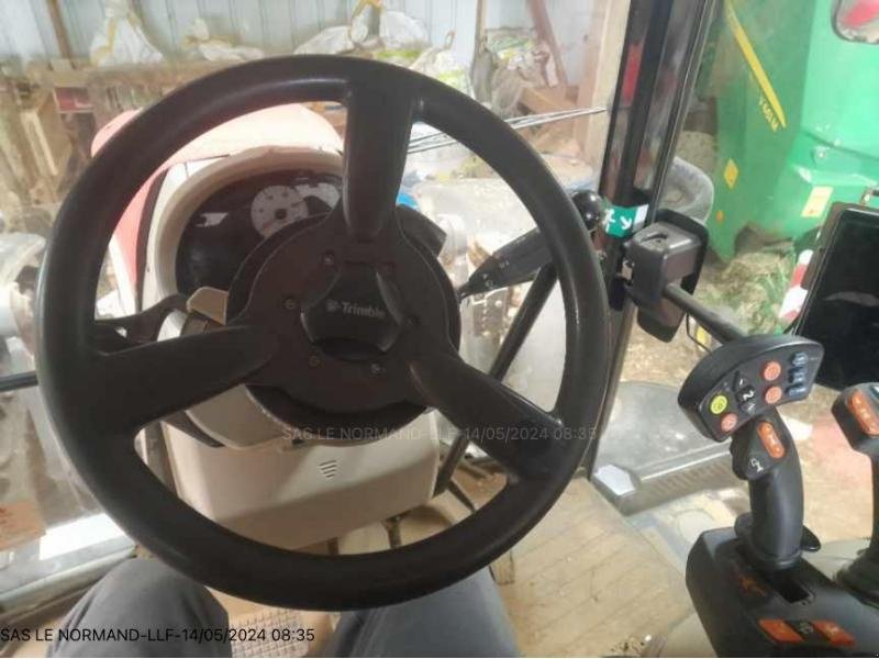 Traktor del tipo Massey Ferguson MF6715S NEW T5, Gebrauchtmaschine en JOSSELIN (Imagen 3)