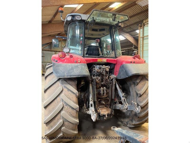 Traktor des Typs Massey Ferguson MF7715, Gebrauchtmaschine in LANDIVISIAU (Bild 4)