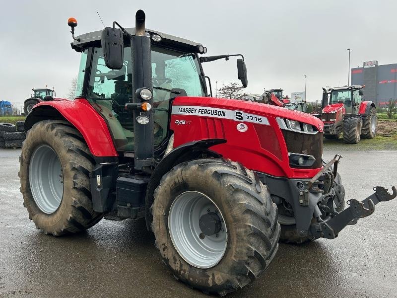 Traktor Türe ait Massey Ferguson MF7716S, Gebrauchtmaschine içinde LANDIVISIAU (resim 2)