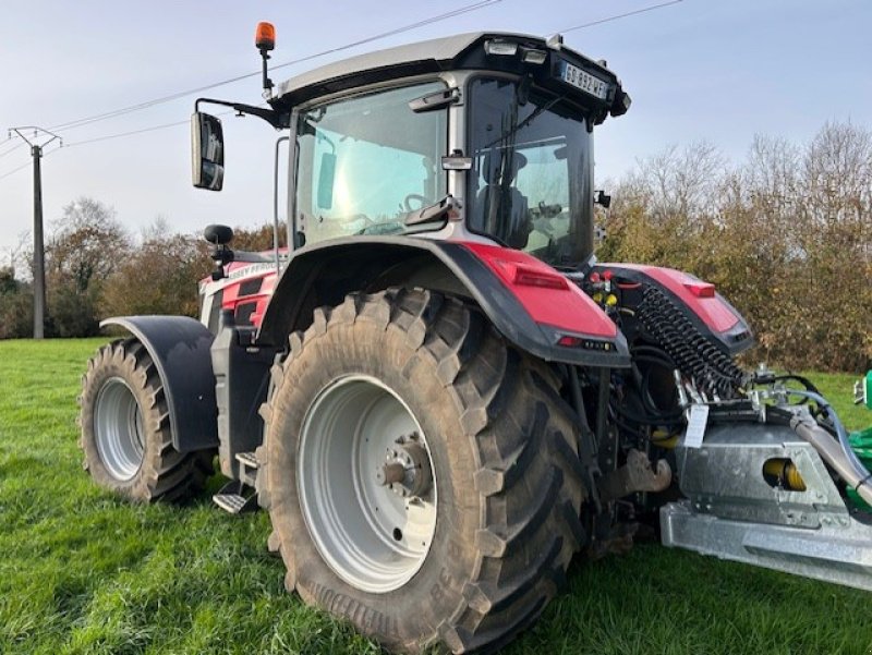 Traktor типа Massey Ferguson MF8S.205, Gebrauchtmaschine в LANDIVISIAU (Фотография 4)