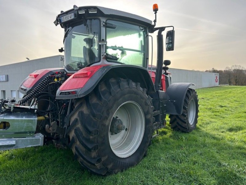 Traktor des Typs Massey Ferguson MF8S.205, Gebrauchtmaschine in LANDIVISIAU (Bild 3)