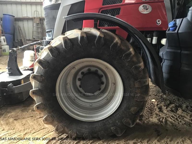 Traktor типа Massey Ferguson MF8S.205, Gebrauchtmaschine в LANDIVISIAU (Фотография 6)