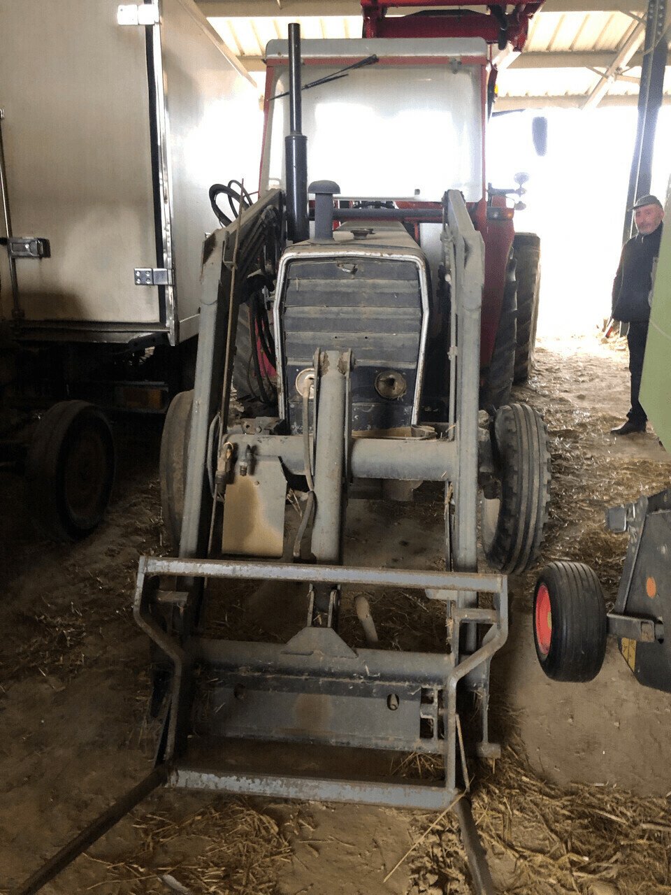 Traktor du type Massey Ferguson TRACTEUR MASSEY FERGUSON 290, Gebrauchtmaschine en SAINT ANDIOL (Photo 2)