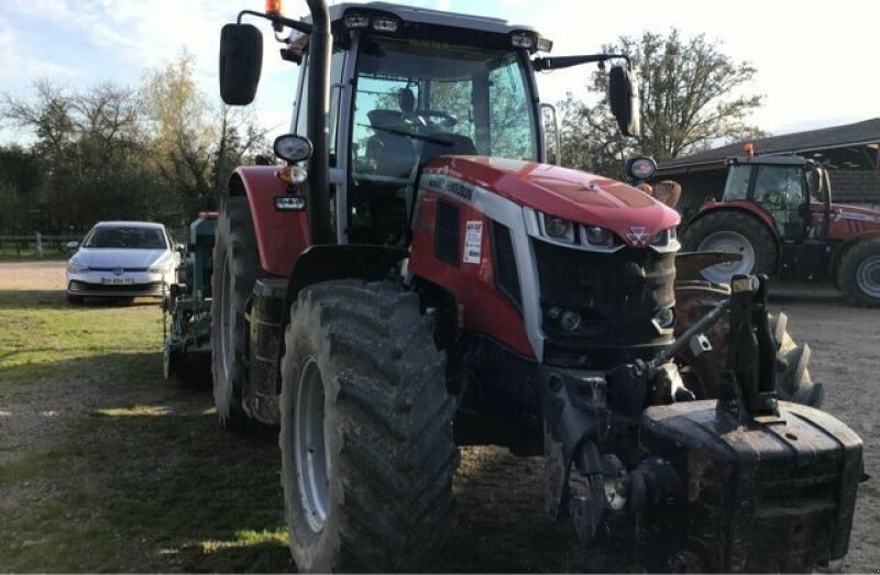 Traktor of the type Massey Ferguson TRACTEUR MF 7S165, Gebrauchtmaschine in Paray-le-monial (Picture 2)