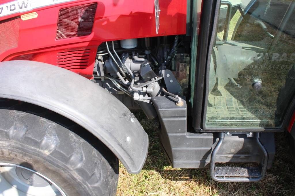 Traktor типа Massey Ferguson WF3710 Effici&euml;nt, Gebrauchtmaschine в Geldermalsen (Фотография 10)
