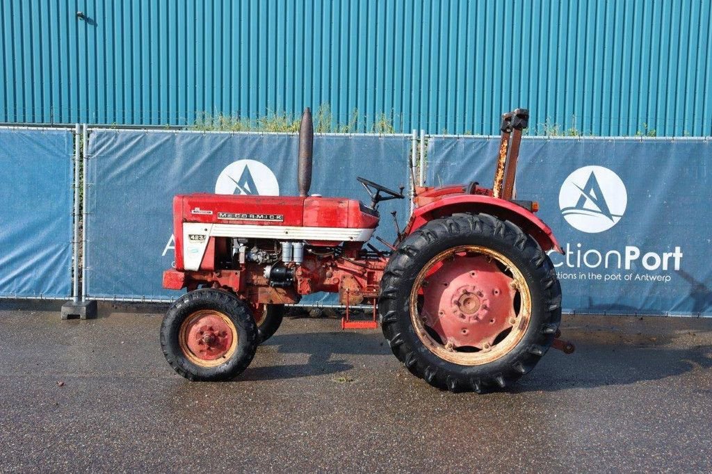 Traktor of the type McCormick 423, Gebrauchtmaschine in Antwerpen (Picture 2)