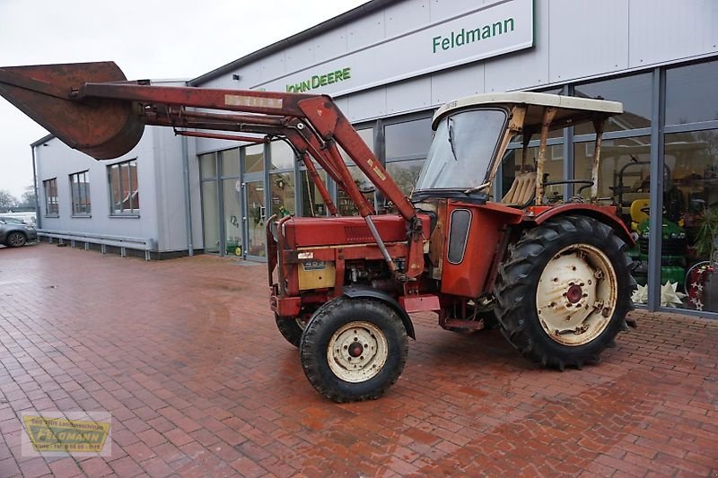 Traktor typu McCormick 453 Hinterrad mit Klinklader, Gebrauchtmaschine v Neuenkirchen-Vinte (Obrázek 1)