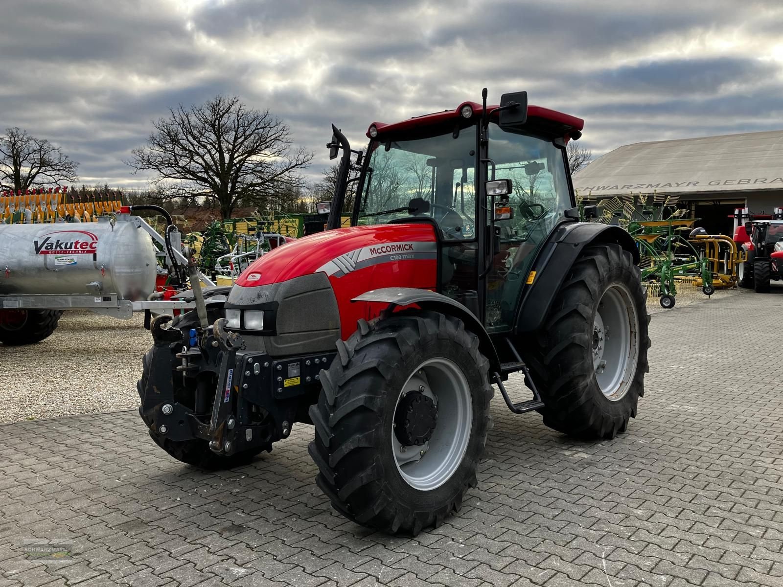 Traktor du type McCormick C 100 MAX, Gebrauchtmaschine en Aurolzmünster (Photo 9)