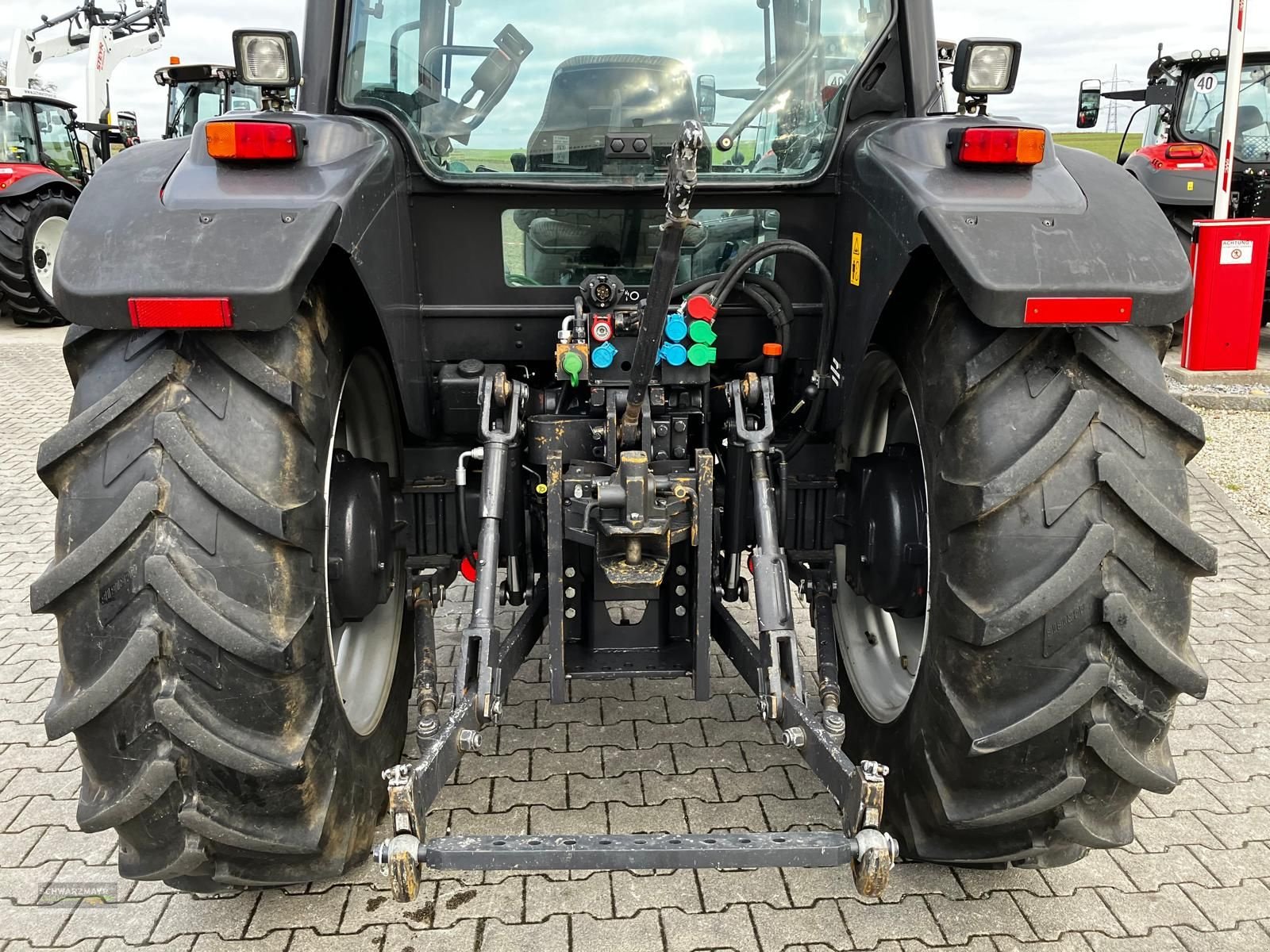 Traktor du type McCormick C 100 MAX, Gebrauchtmaschine en Aurolzmünster (Photo 4)