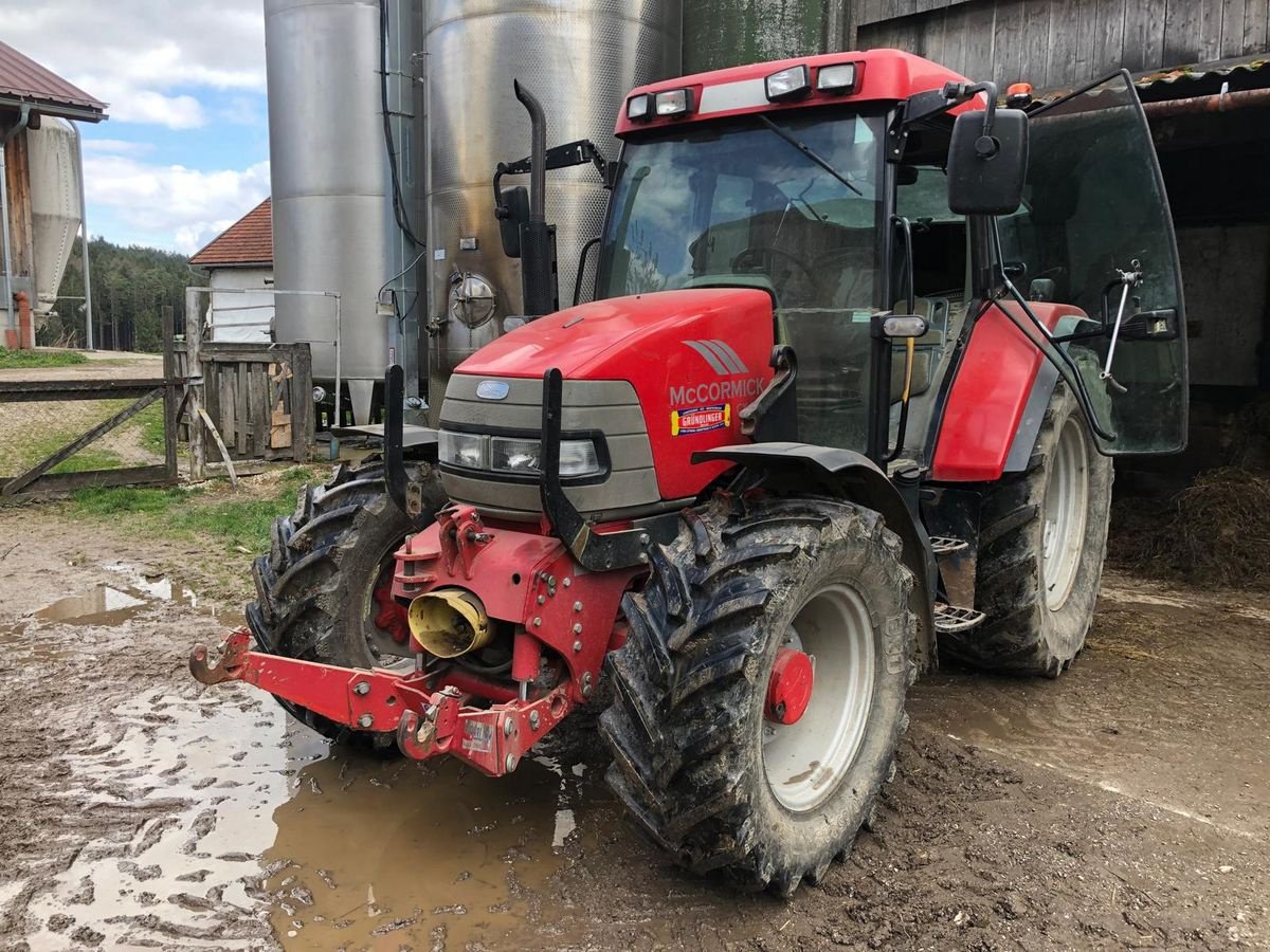 Traktor van het type McCormick CX 105 XtraShift, Gebrauchtmaschine in Burgkirchen (Foto 16)