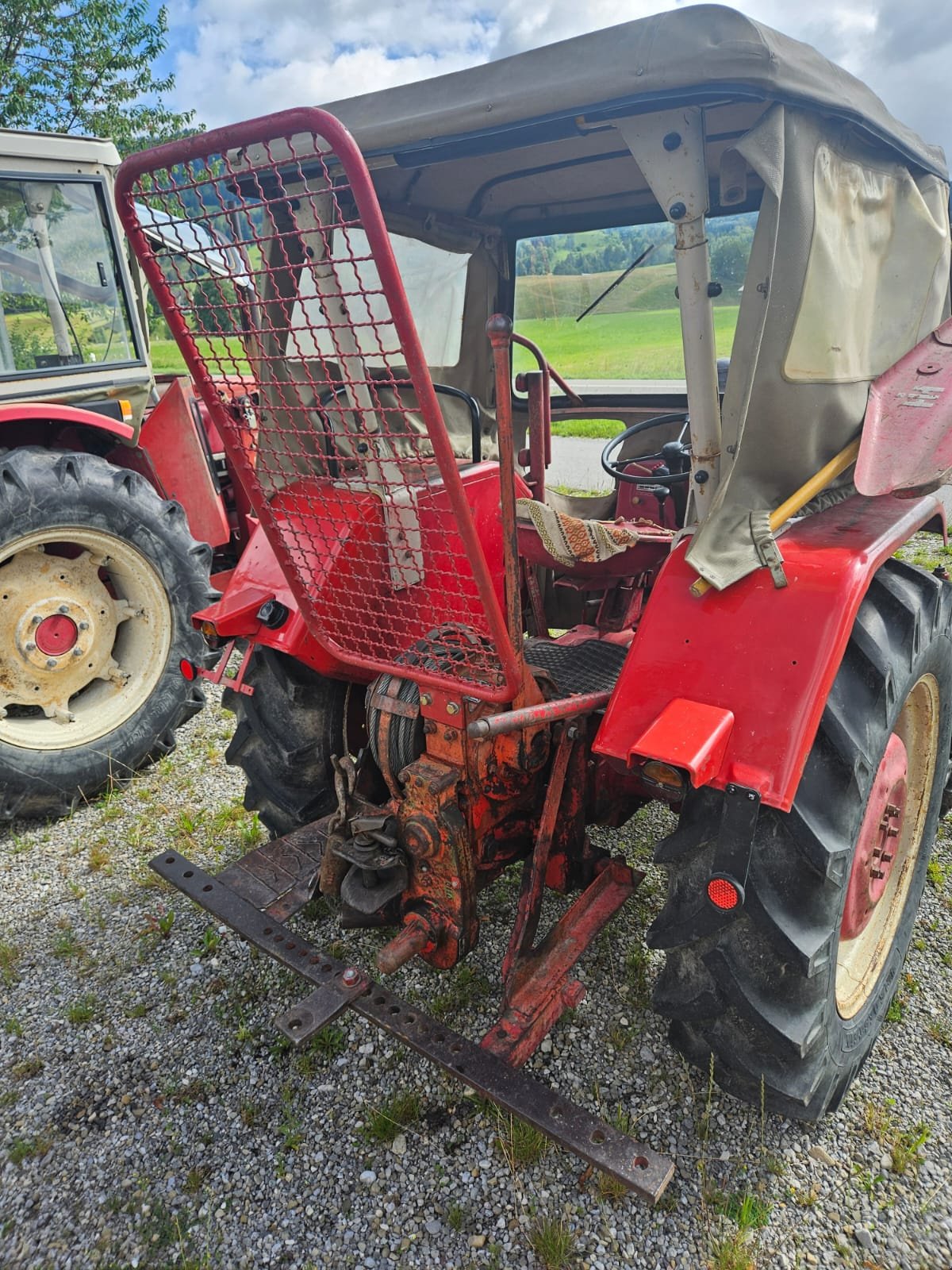 Traktor del tipo McCormick D-432, Gebrauchtmaschine en Unterammergau (Imagen 1)