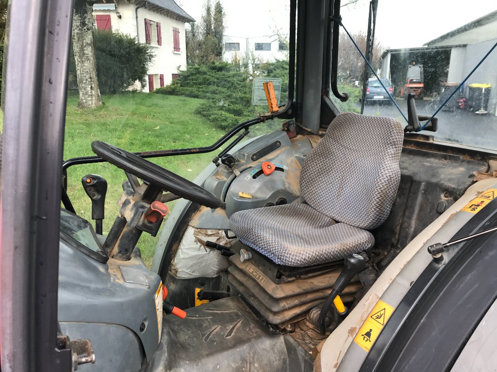 Traktor Türe ait McCormick F 95 XL . DESTOCKAGE, Gebrauchtmaschine içinde UZERCHE (resim 5)