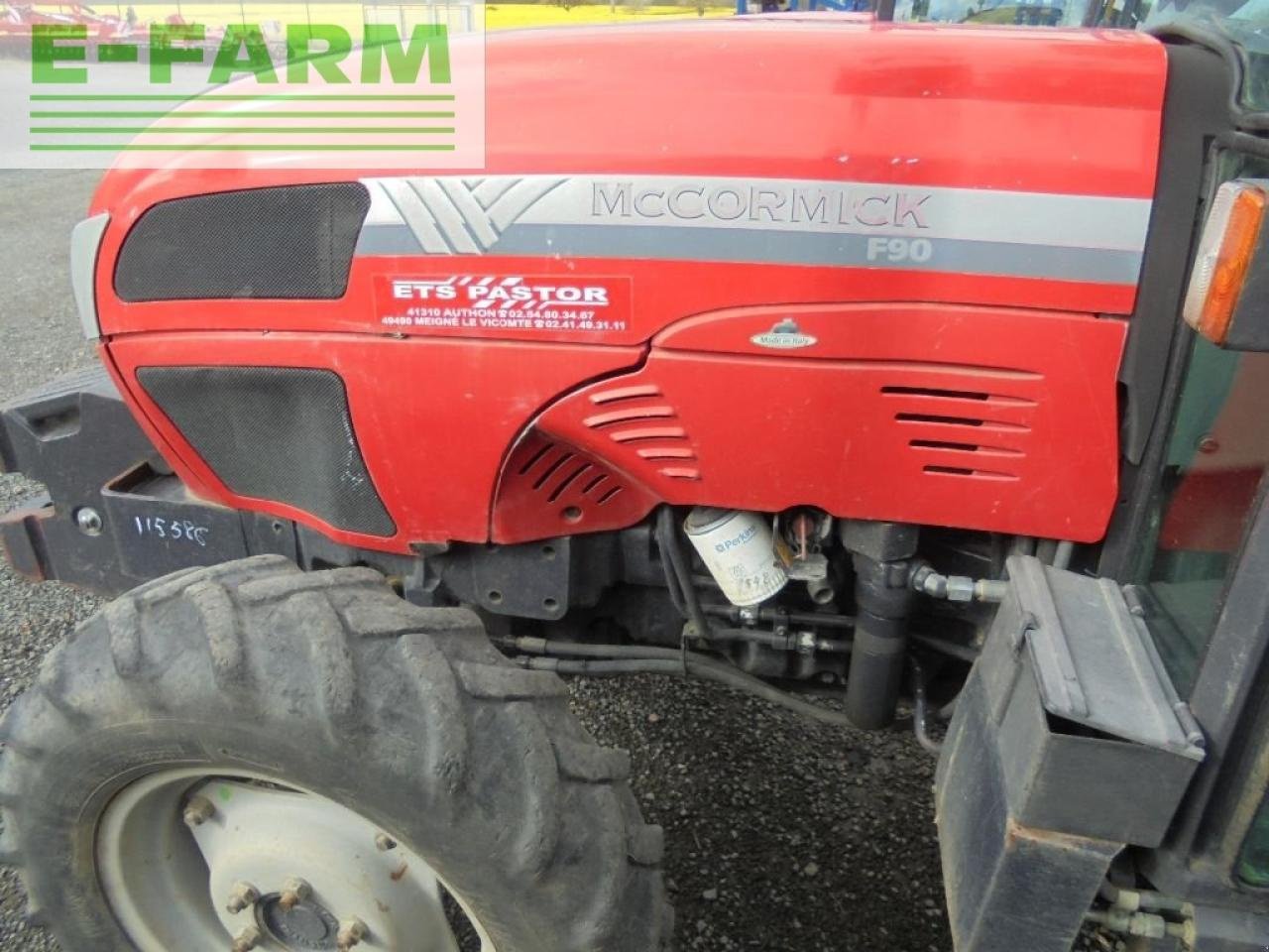 Traktor du type McCormick f90, Gebrauchtmaschine en Authon (Photo 2)