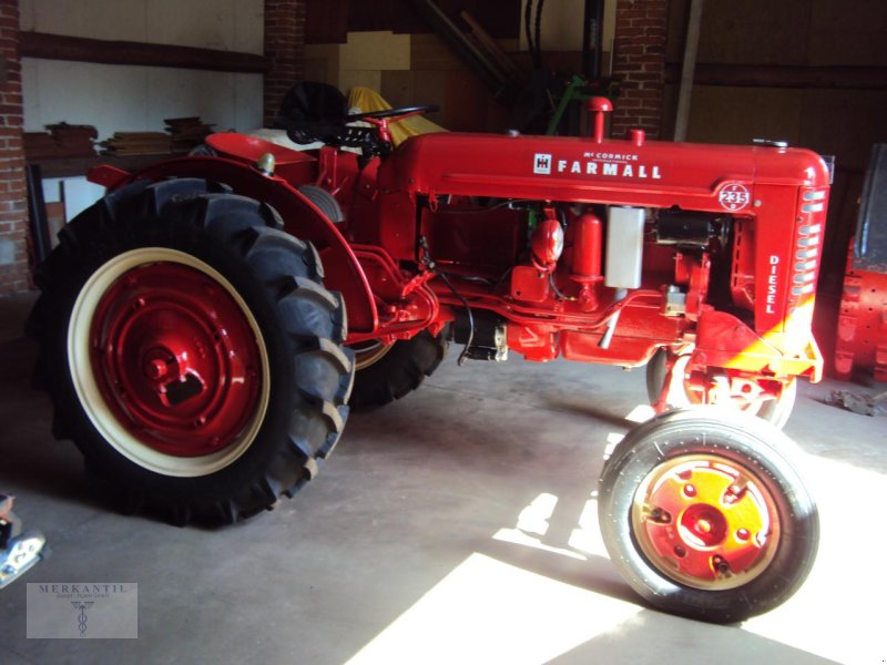 Traktor of the type McCormick Farmall F-235 D, Gebrauchtmaschine in Pragsdorf