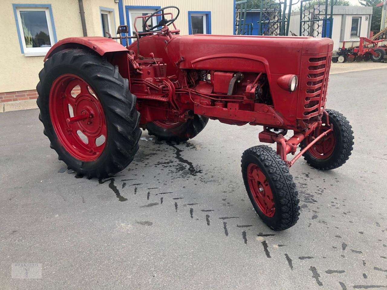 Traktor Türe ait McCormick Farmall F-265, Gebrauchtmaschine içinde Pragsdorf (resim 9)