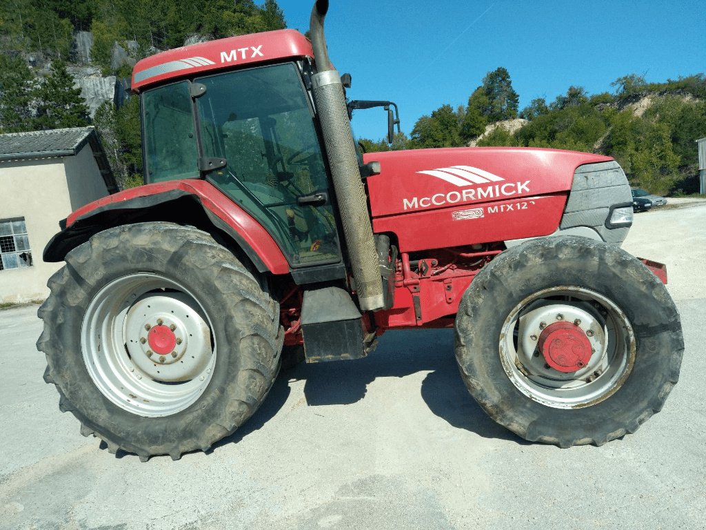 Traktor tip McCormick MTX 120, Gebrauchtmaschine in Chauvoncourt (Poză 3)