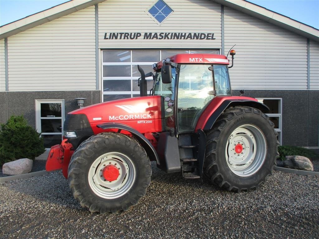 Traktor des Typs McCormick MTX 200 Med frontlift, Gebrauchtmaschine in Lintrup (Bild 1)