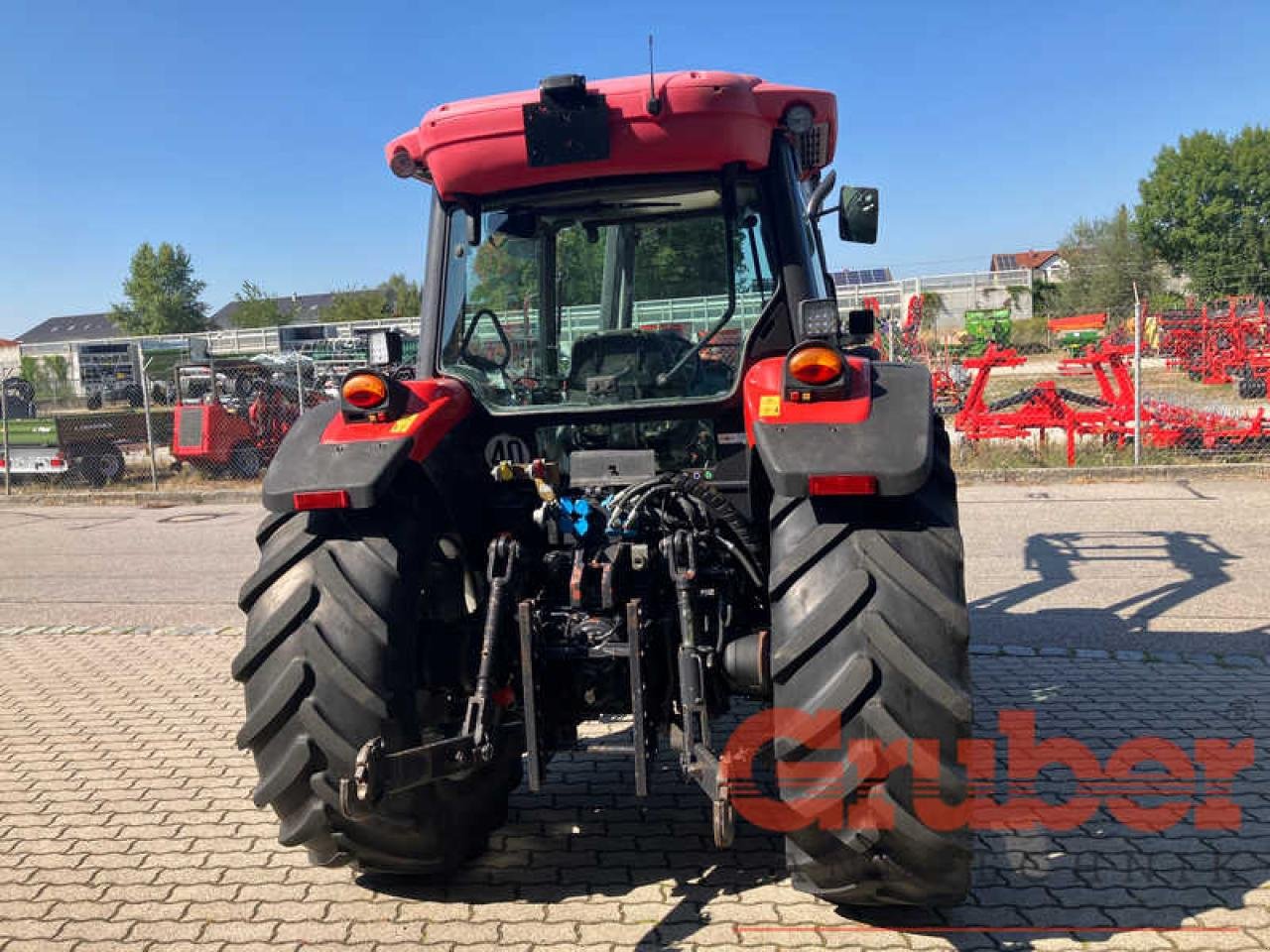 Traktor des Typs McCormick T 100 MAX, Gebrauchtmaschine in Ampfing (Bild 4)