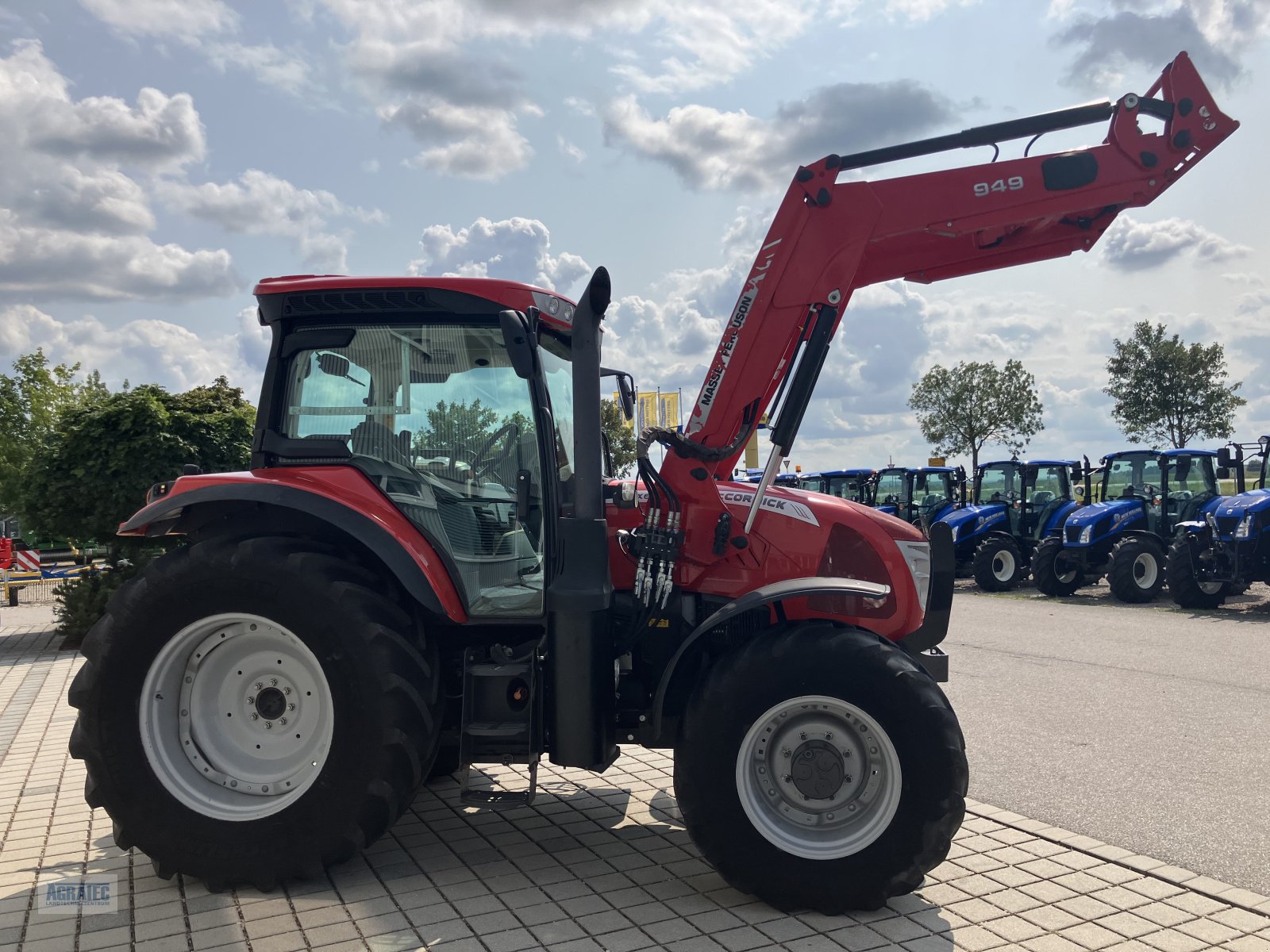 Traktor des Typs McCormick X 6.430, Gebrauchtmaschine in Salching bei Straubing (Bild 7)