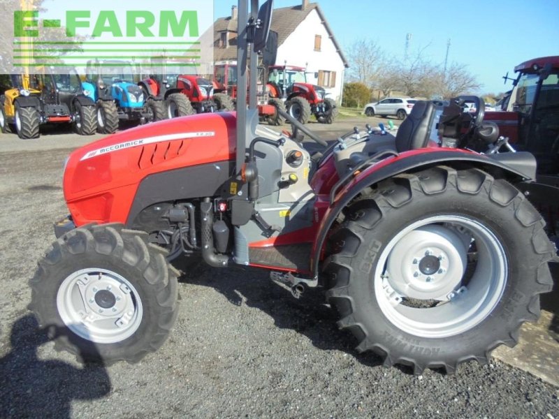 Traktor typu McCormick x2-55, Gebrauchtmaschine v Authon (Obrázek 1)