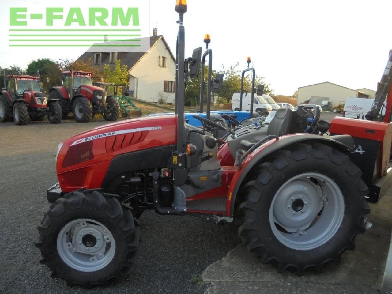 Traktor typu McCormick x2-55, Gebrauchtmaschine v Authon (Obrázek 2)