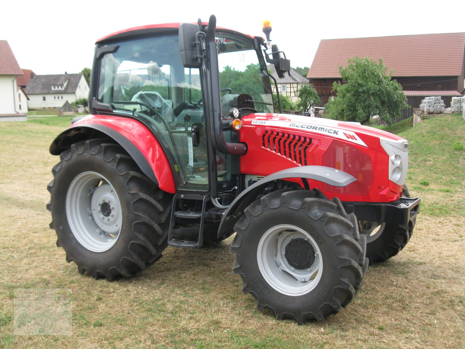 Traktor tipa McCormick X5.085, Neumaschine u Pottenstein (Slika 1)