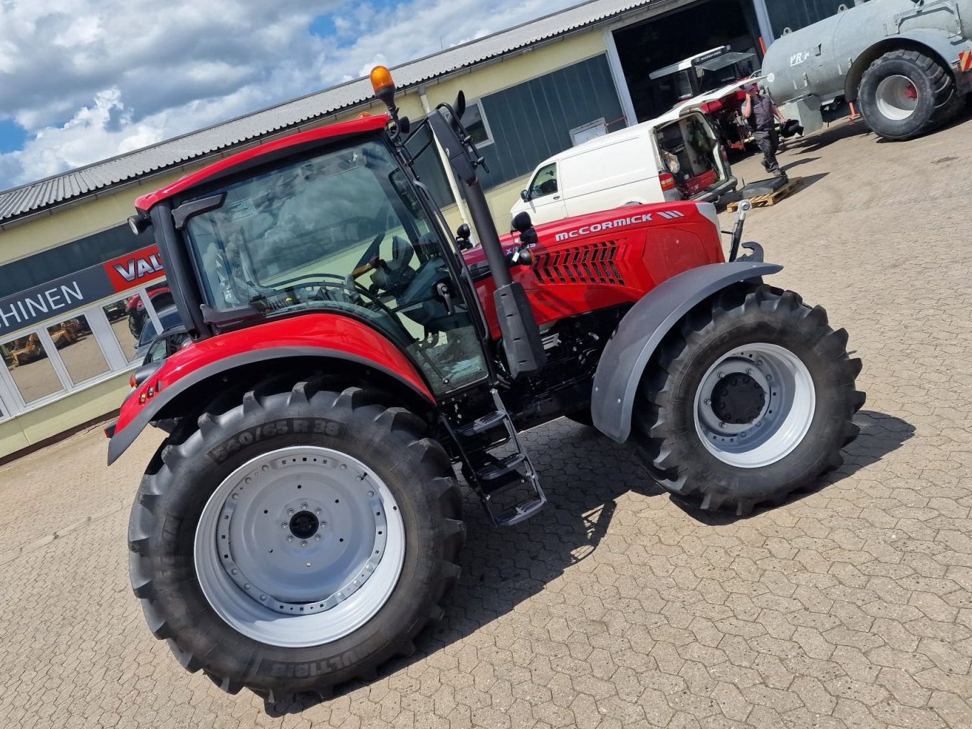 Traktor tip McCormick X6.135, Neumaschine in Konradsreuth (Poză 13)