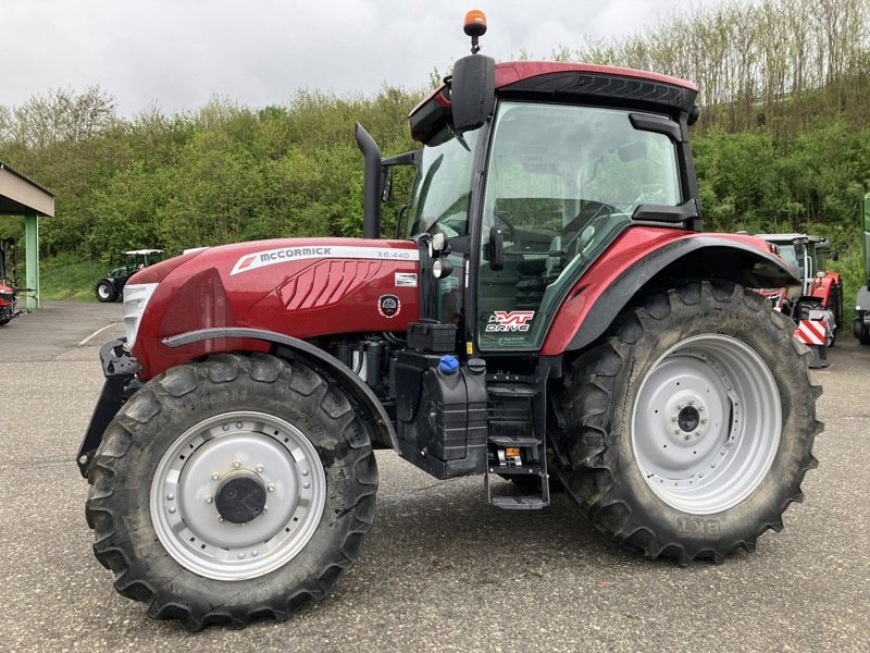 Traktor van het type McCormick X6.440, Gebrauchtmaschine in Schaffhausen (Foto 1)