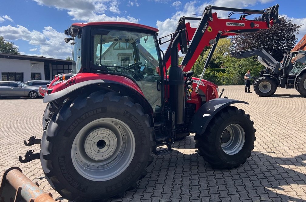 Traktor типа McCormick X6.55 A Traktor **neuwertig**, Gebrauchtmaschine в Bramsche (Фотография 4)