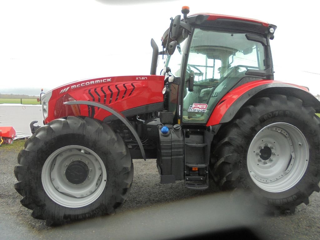 Traktor typu McCormick X7-617M, Gebrauchtmaschine w AUTHON (Zdjęcie 5)