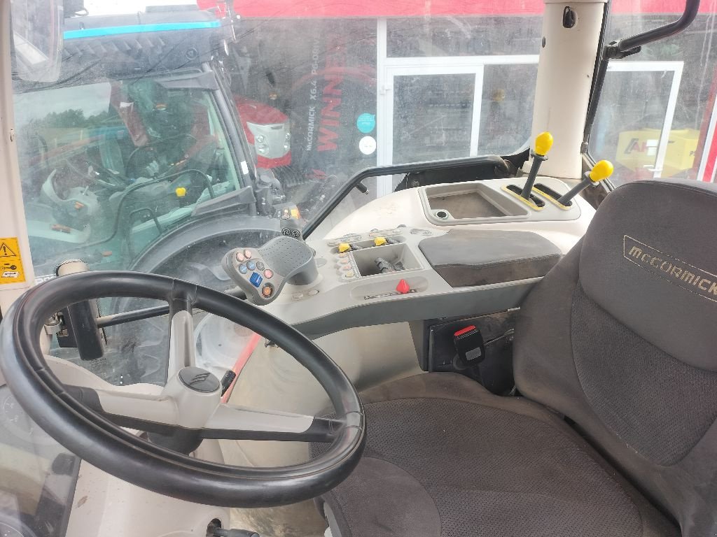 Traktor van het type McCormick X7-680 PREMIUM, Gebrauchtmaschine in Saint-Priest-Taurion (Foto 4)