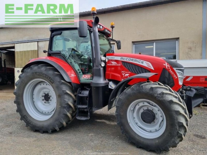 Traktor du type McCormick x7-680p, Gebrauchtmaschine en Authon