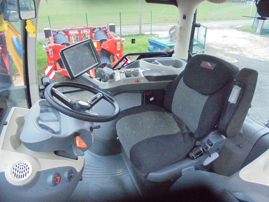 Traktor van het type McCormick X8-660VT, Gebrauchtmaschine in AUTHON (Foto 5)