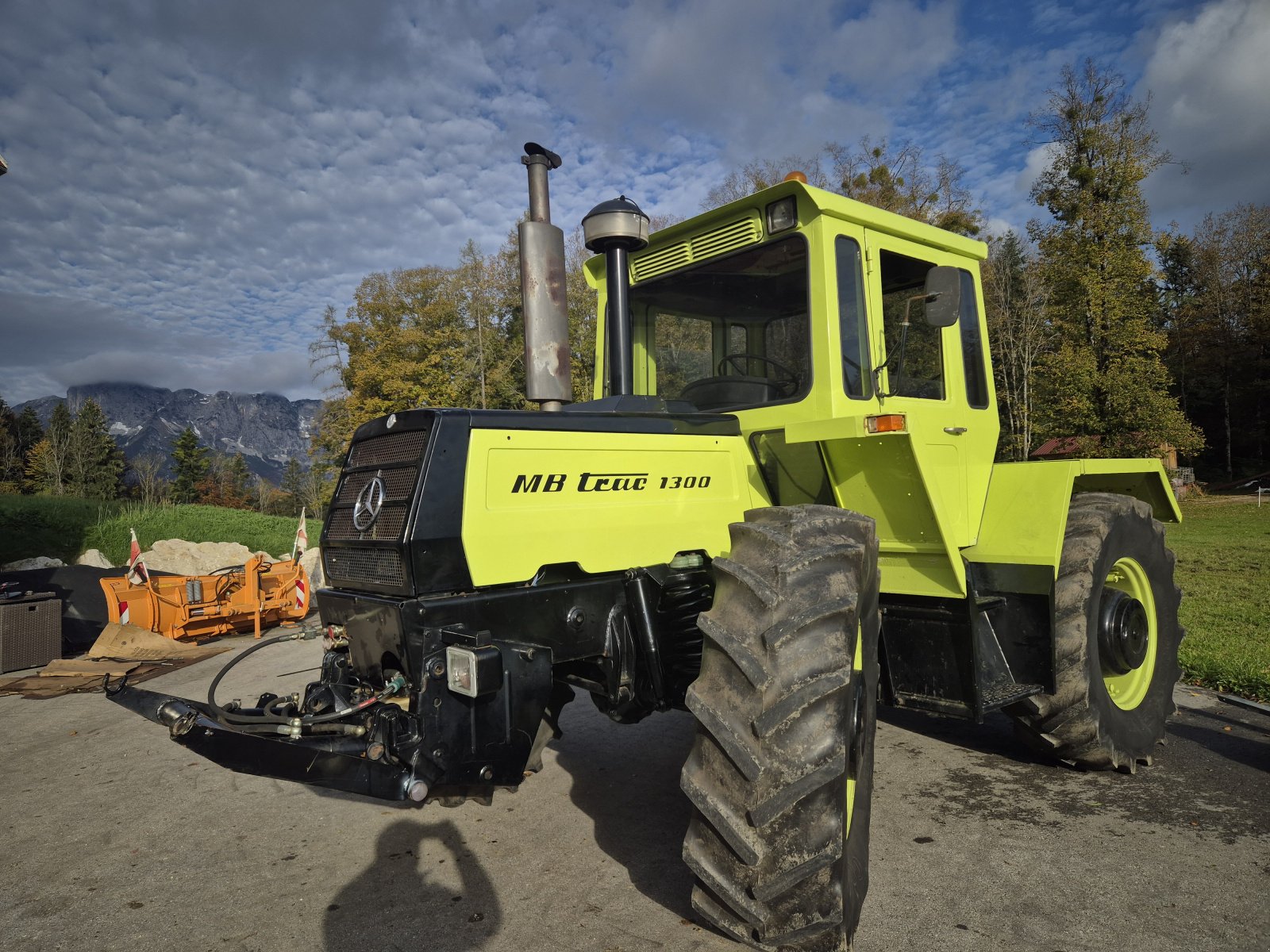 Traktor a típus Mercedes-Benz MB-Trac 1300 Turbo, Gebrauchtmaschine ekkor: Berchtesgaden (Kép 10)