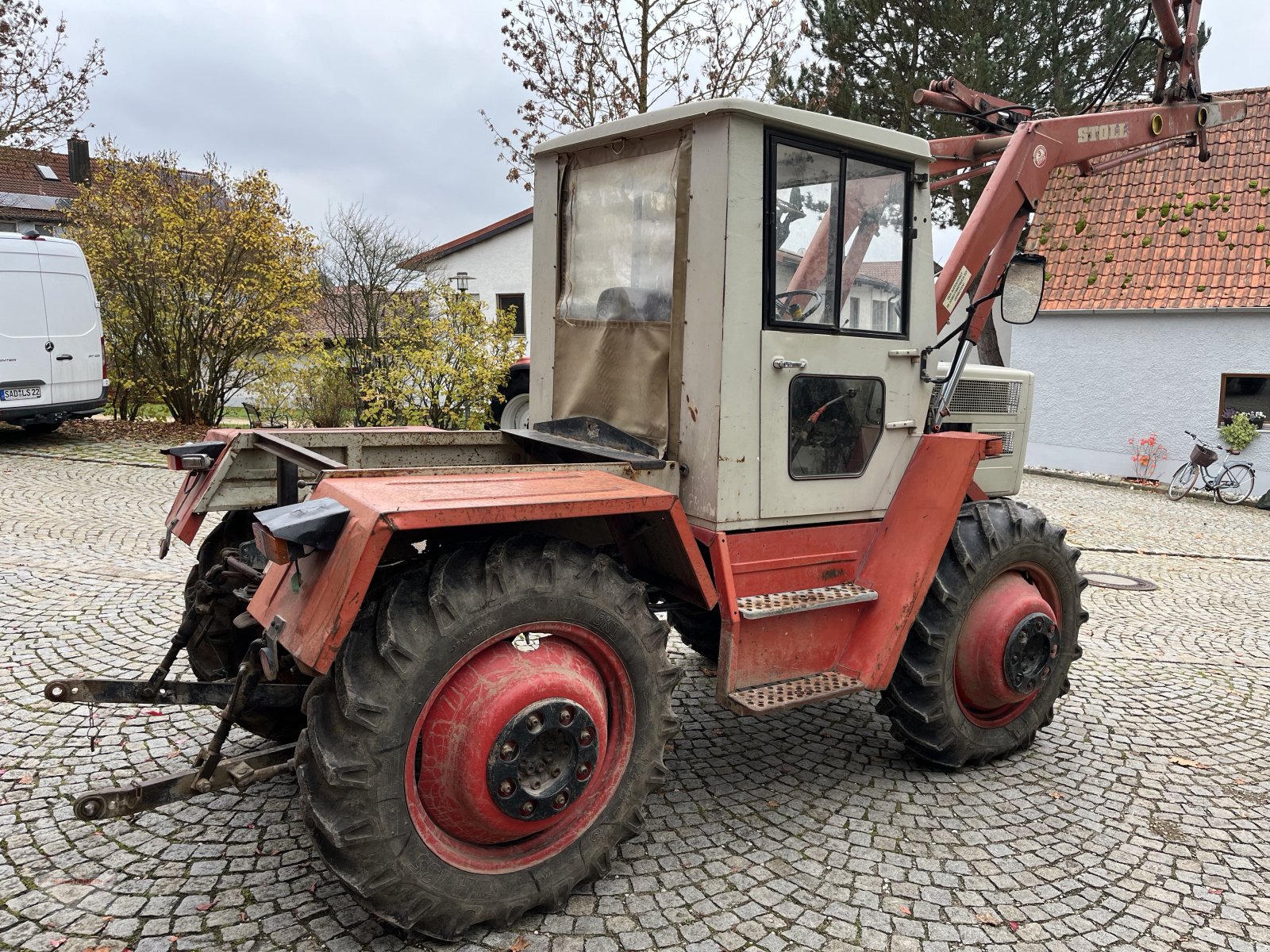 Traktor des Typs Mercedes-Benz MB-Trac 800, Gebrauchtmaschine in Schwandorf (Bild 3)