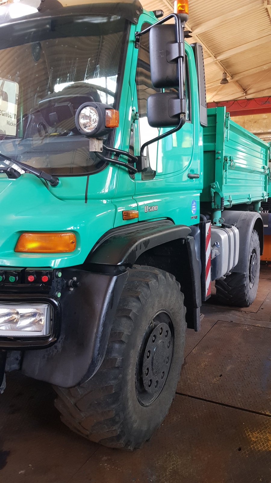 Traktor van het type Mercedes-Benz U 500, Gebrauchtmaschine in Blaubeuren (Foto 2)