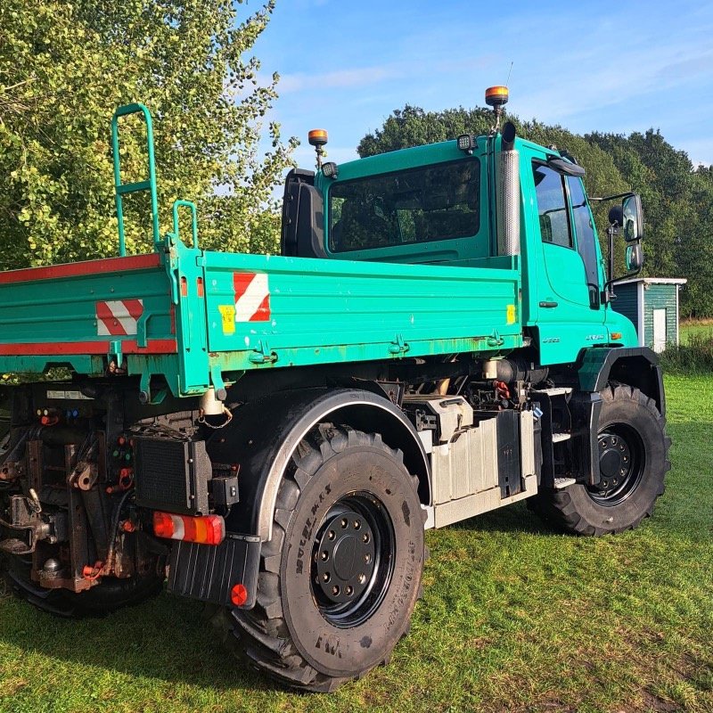 Traktor типа Mercedes-Benz U 529, Gebrauchtmaschine в Elmenhorst-Lanken (Фотография 11)