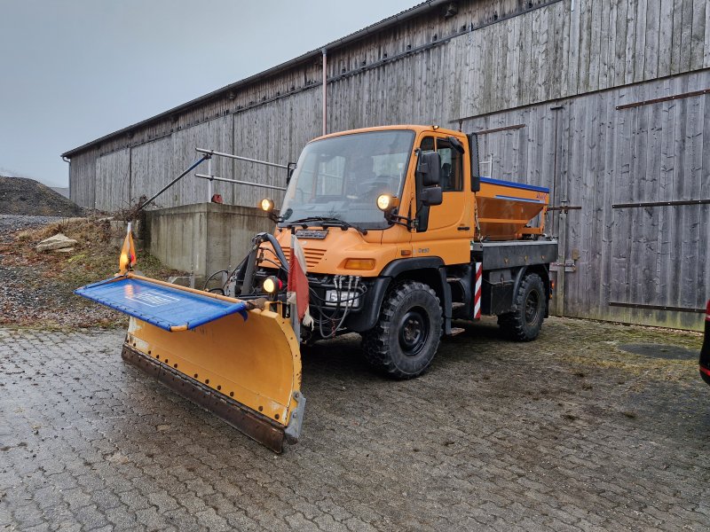 Traktor del tipo Mercedes-Benz U300 Winterdienst Kugelmann Schmidt, Gebrauchtmaschine In Schwarzhofen (Immagine 1)