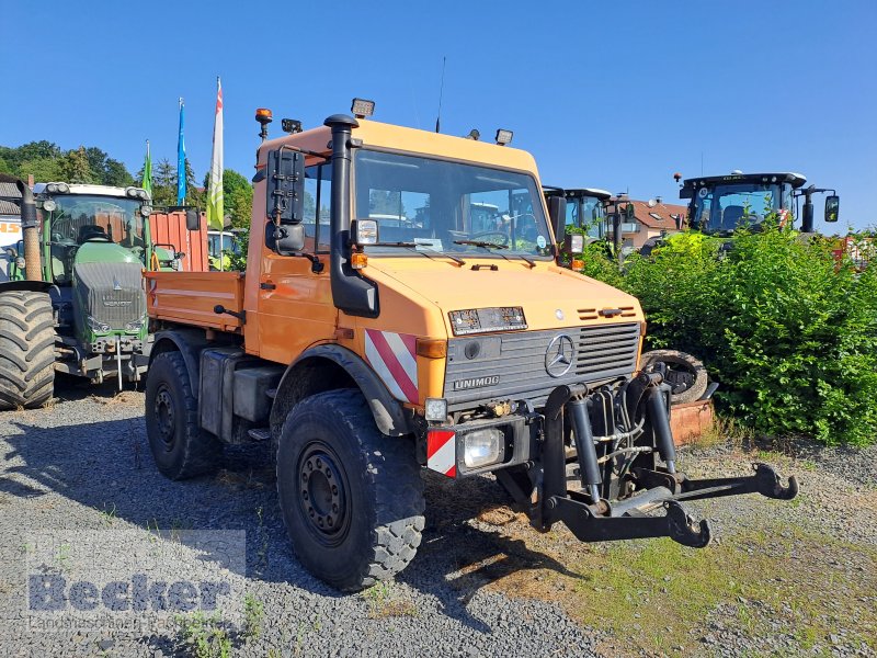 Traktor des Typs Mercedes-Benz Unimog 1600, Gebrauchtmaschine in Weimar-Niederwalgern (Bild 1)