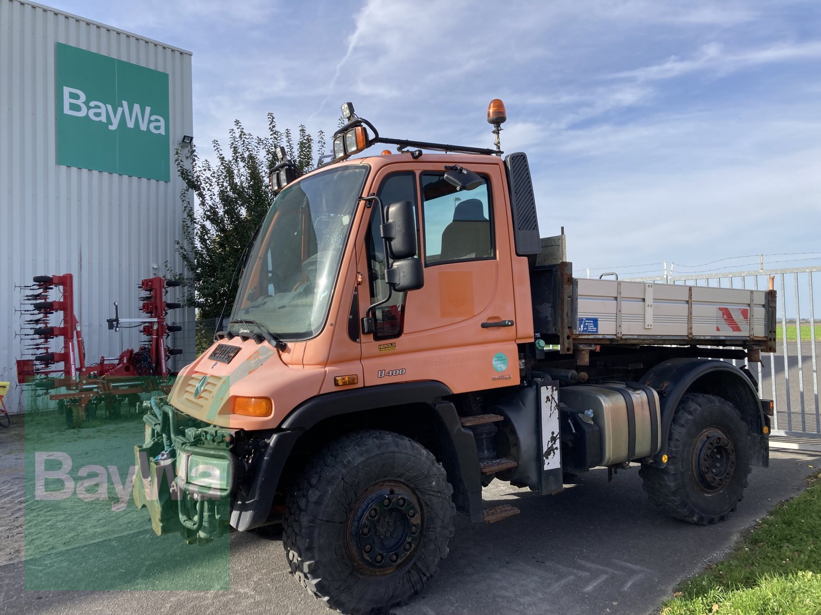 Traktor Türe ait Mercedes-Benz Unimog 405, Gebrauchtmaschine içinde Giebelstadt (resim 3)